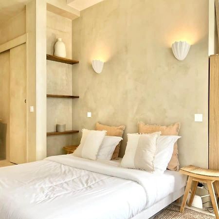 Studio De Charme Pour Un Sejour En Amoureux - 2P - Flat-Guest Paris Ngoại thất bức ảnh