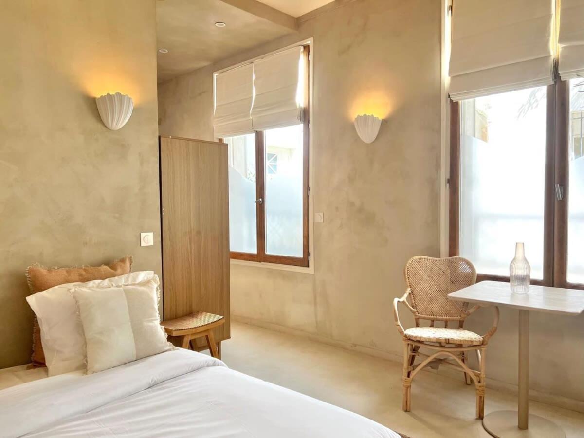 Studio De Charme Pour Un Sejour En Amoureux - 2P - Flat-Guest Paris Ngoại thất bức ảnh